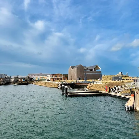 High-end Sea View - Let's Go Getaways